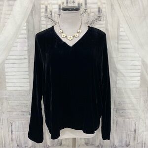 Eileen Fisher Size Small Black Silk Blend Dolman Sleeve Silk V-Neck Top Pullover